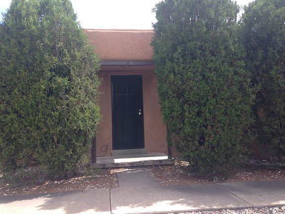4th image of 124 Aliso Dr NE APT 4