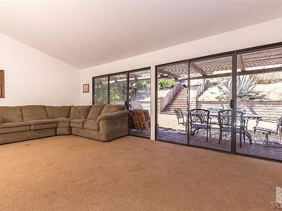 3rd image of 578 Lotus Ave
