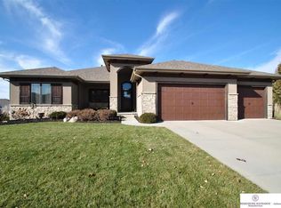 12228 S 79th St, Papillion, NE 68046