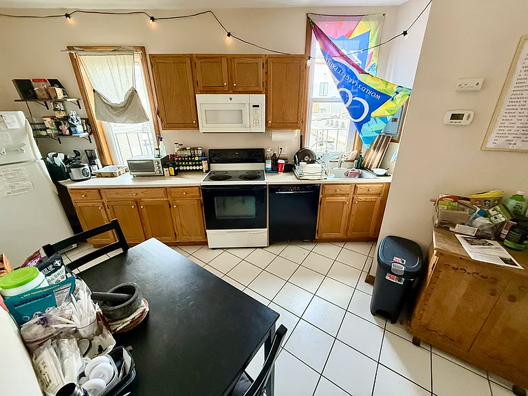 19 Woodward St #3 — Photo 2