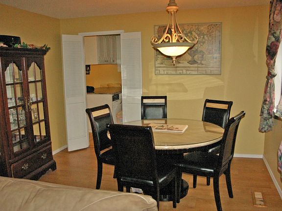 3rd image of 14201 4th Avenue Ct S