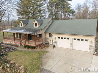 7003 60th Ave, Hudsonville, MI 49426
