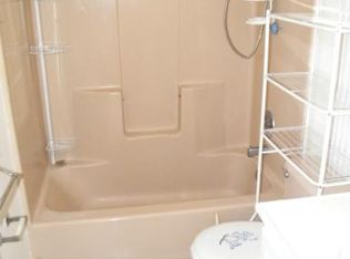 6230 Cheverly Park Dr, Landover, MD 20785