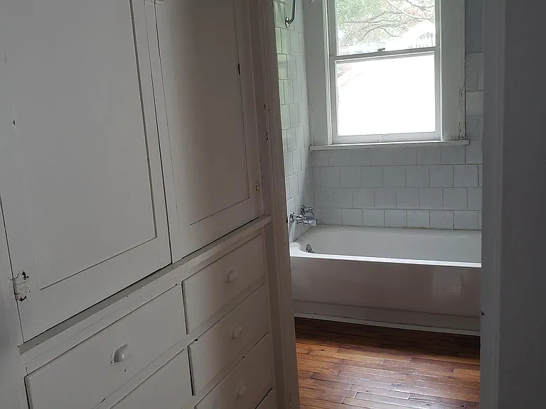 314 1/2 12th Ave N #2 — Photo 5