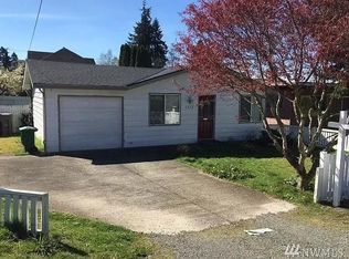1213 N 35th St, Renton, WA 98056