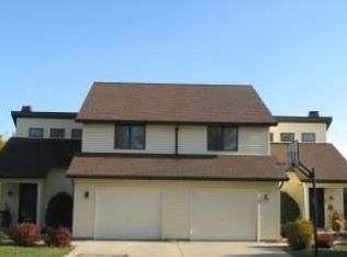 816 Manitowish Pl, De Pere, WI 54115