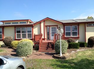 320 Robinson Rd, Woodland, WA 98674