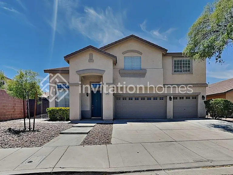 2745 Rebano St — Photo 1