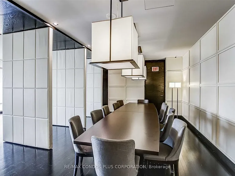 18 Yorkville Ave #2505 — Photo 40