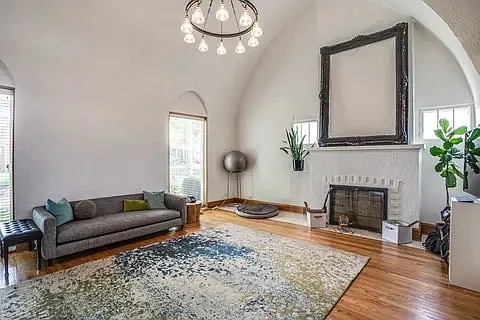 8200 Major Ave — Photo 3