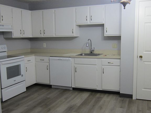 5th image of 14 Northbrook Drive #1408