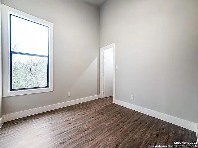 1035 S Pine St #401 — Photo 11