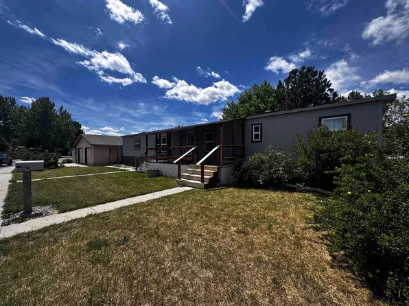 2020 Sage Ln, Worland, WY 82401