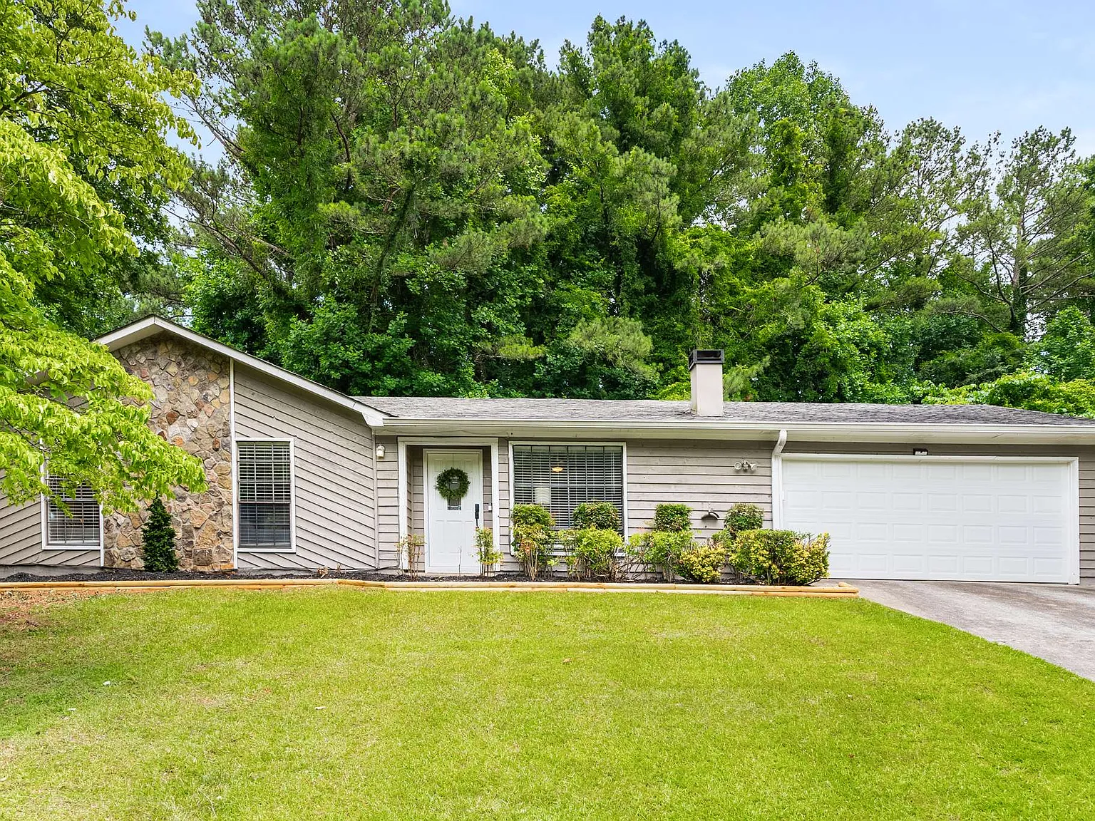 Jamerson Forest Pkwy, Marietta — Photo 2