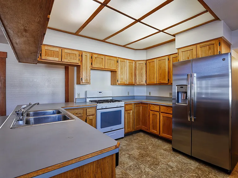 625 Lewis St #M — Photo 10