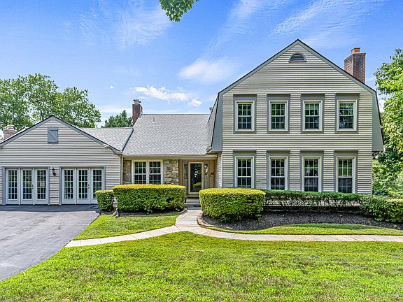 2nd image of 7416 Royal Dominion Dr