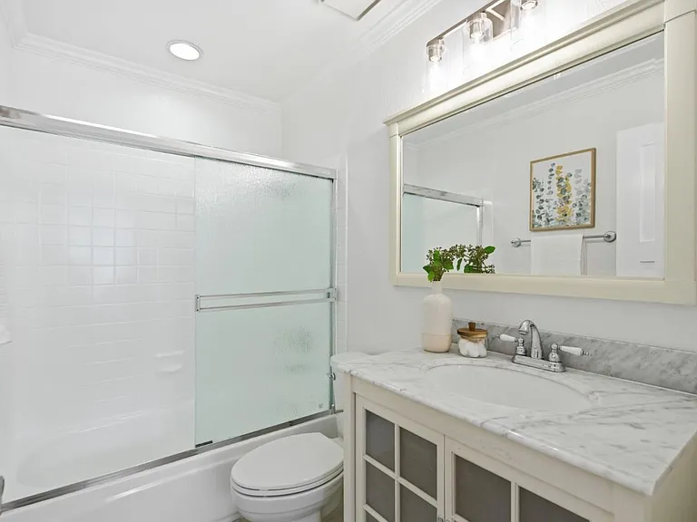 991 Belmont Ter #3 — Photo 30