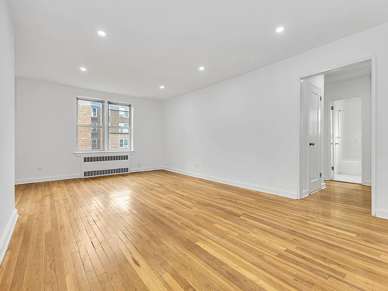 66-33 Yellowstone Blvd #4A — Photo 4