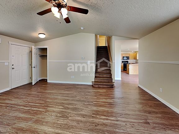 5th image of 634 Driftwood Ln
