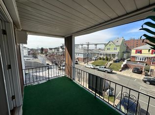 32 Trask Ave FLOOR 2, Bayonne, NJ 07002