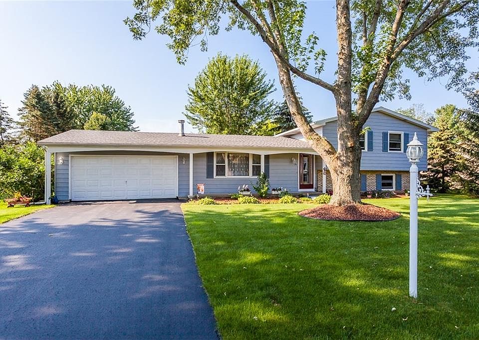 1st image of 37 Fairview Dr