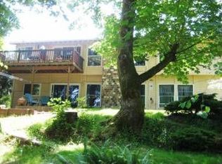 19416 65th Pl NE, Kenmore, WA 98028