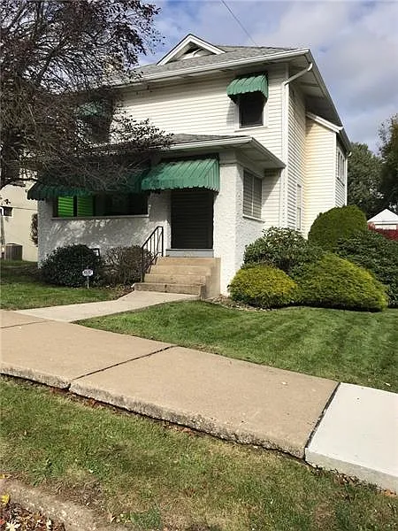 670 Duncan Ave photo 1