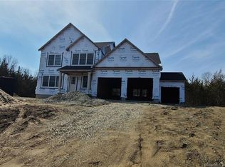 100 Cooktown Rd, Preston, CT 06365