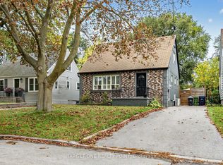 75 Gradwell Dr, Toronto, ON M1M 2N3