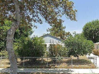1st image of 17649 Lemay Pl