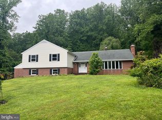 11122 Old Carriage Rd, Glen Arm, MD 21057