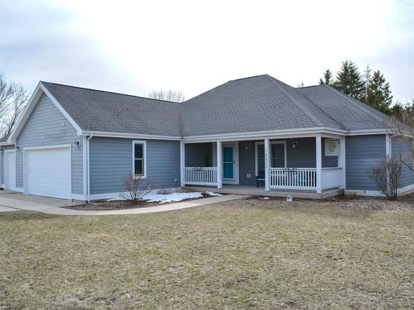 10523 S Highland Rd, Sister Bay, WI 54234