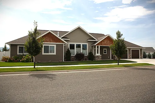347 Obsidian Ave Photo 1