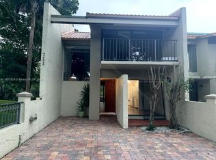 711 E Coco Plum Cir APT 5, Fort Lauderdale, FL 33324