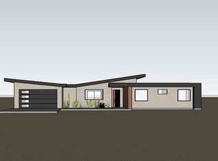 56150 Shannon Rd, Landers, CA 92285