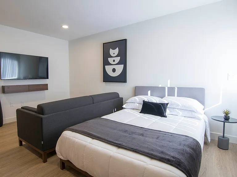 Private Rooms Co-Living at Entrada Landing — Photo 17