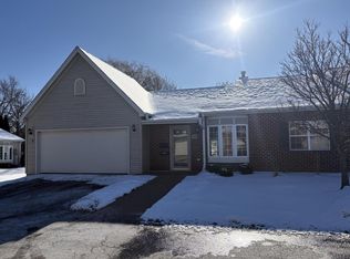 Hidden Oaks, Greenfield, WI 53221
