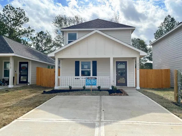 16934 Marie Village Drive, Conroe, TX 77306