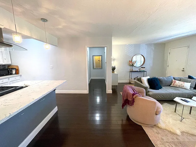 2308 Knight Way — Photo 6