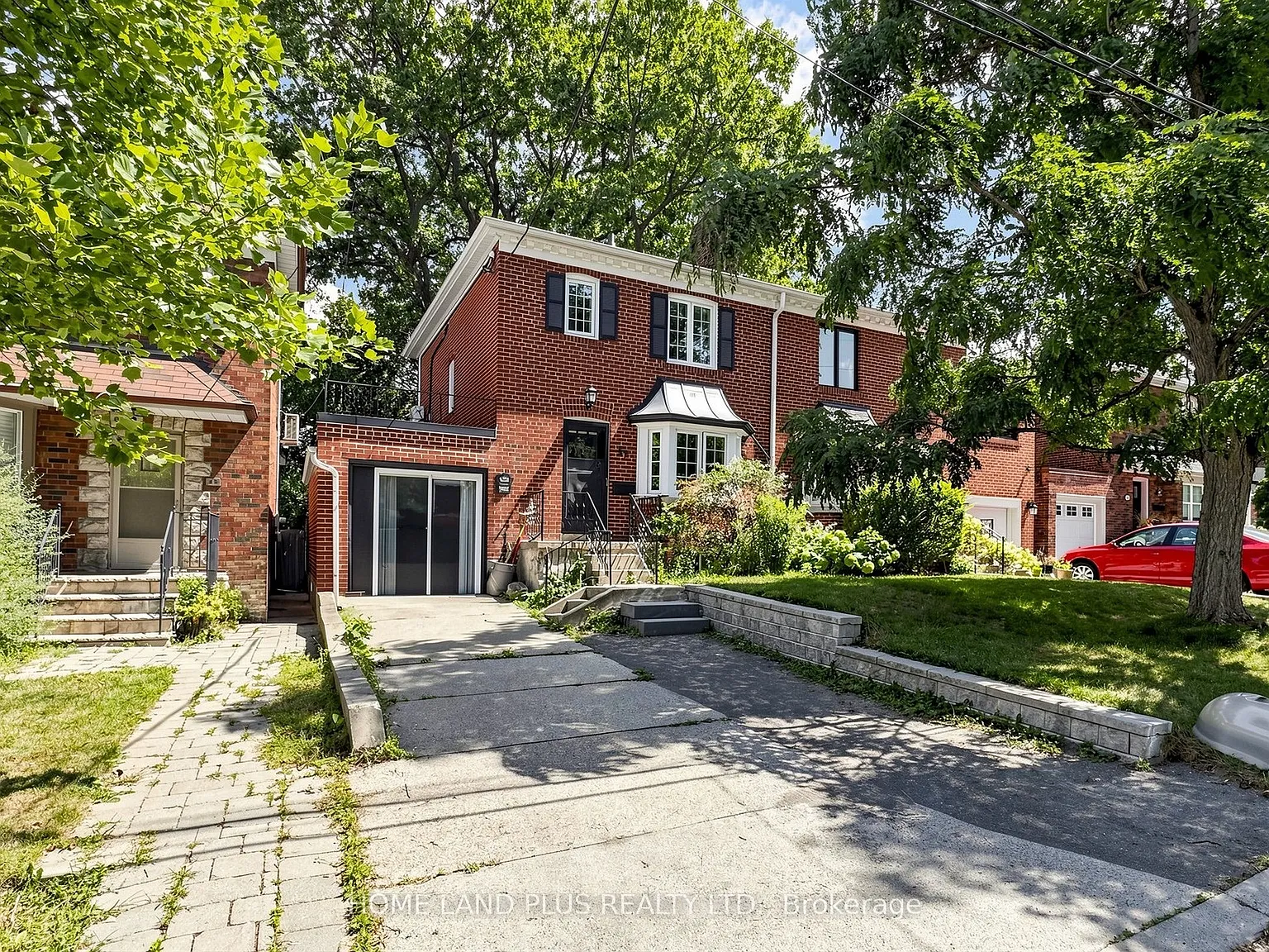 3 bed, $4,600 — Photo 2