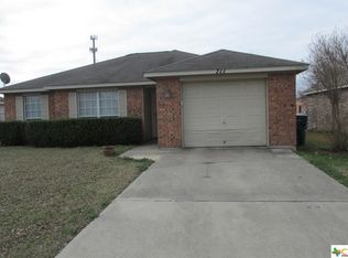 711 E 3rd Ave, Belton, TX 76513