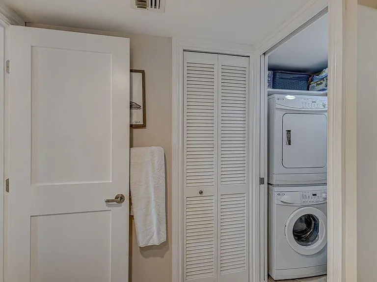 5550 N Ocean Dr #3C — Photo 36