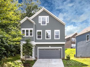 9005 Henry Thoreau Rd, Charlotte, NC 28214
