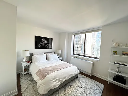 Rented by Compass | media 6