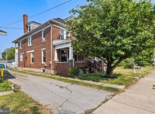 437 S Main St, Red Lion, PA 17356