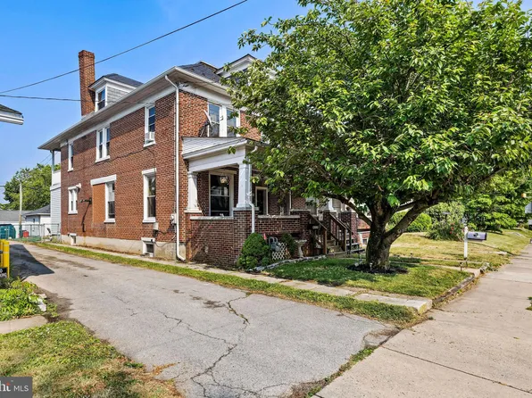 437 S Main St, Red Lion, PA 17356