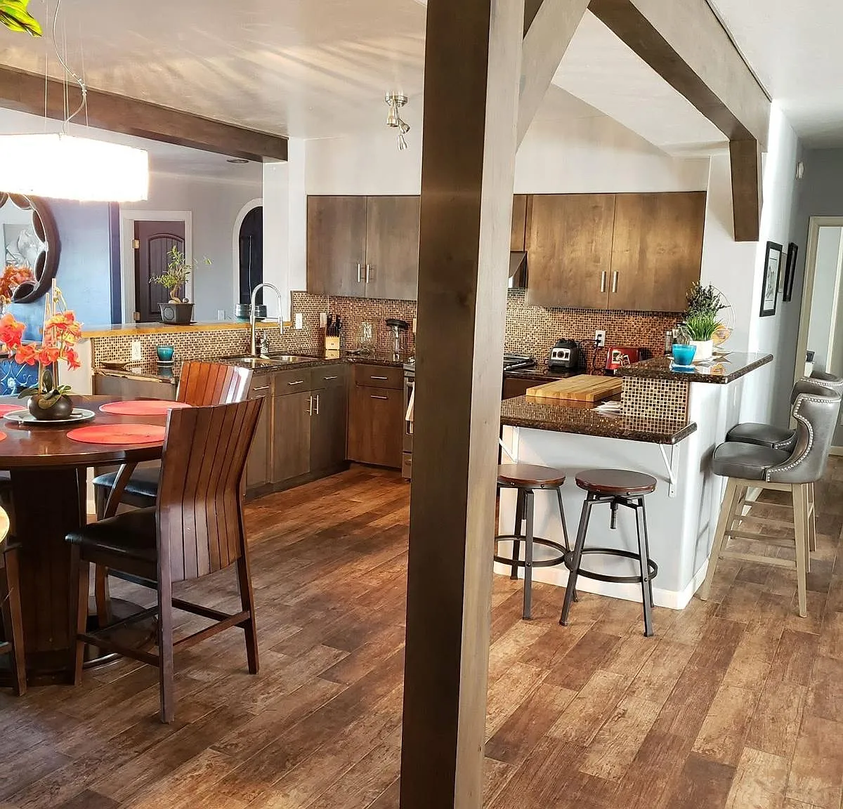 5968 S Avenida Bodega — Photo 3
