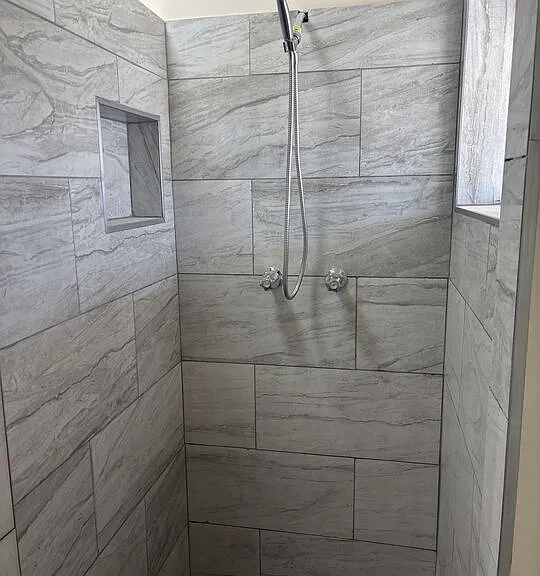 163 E 35th St #165-1/4 — Photo 7