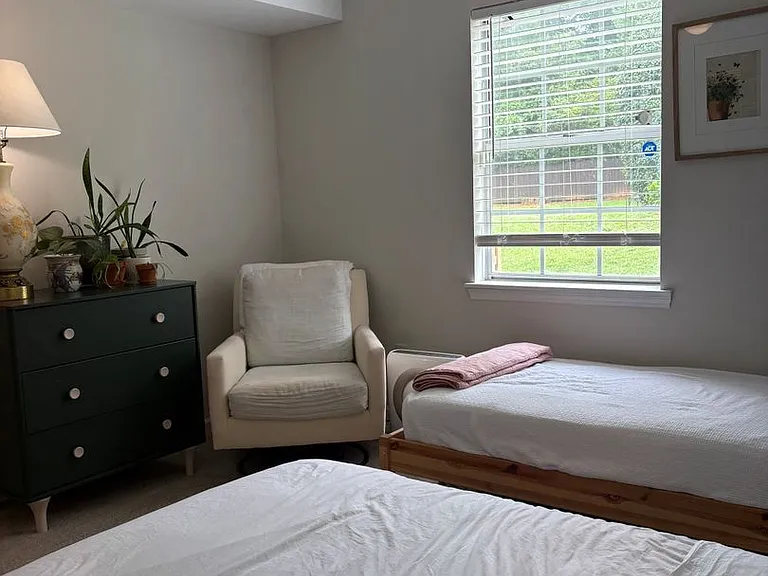 1688 Prince Ave #604 — Photo 20