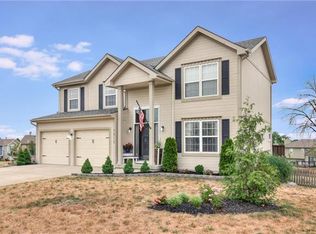 7915 NE 107th Ter, Kansas City, MO 64157